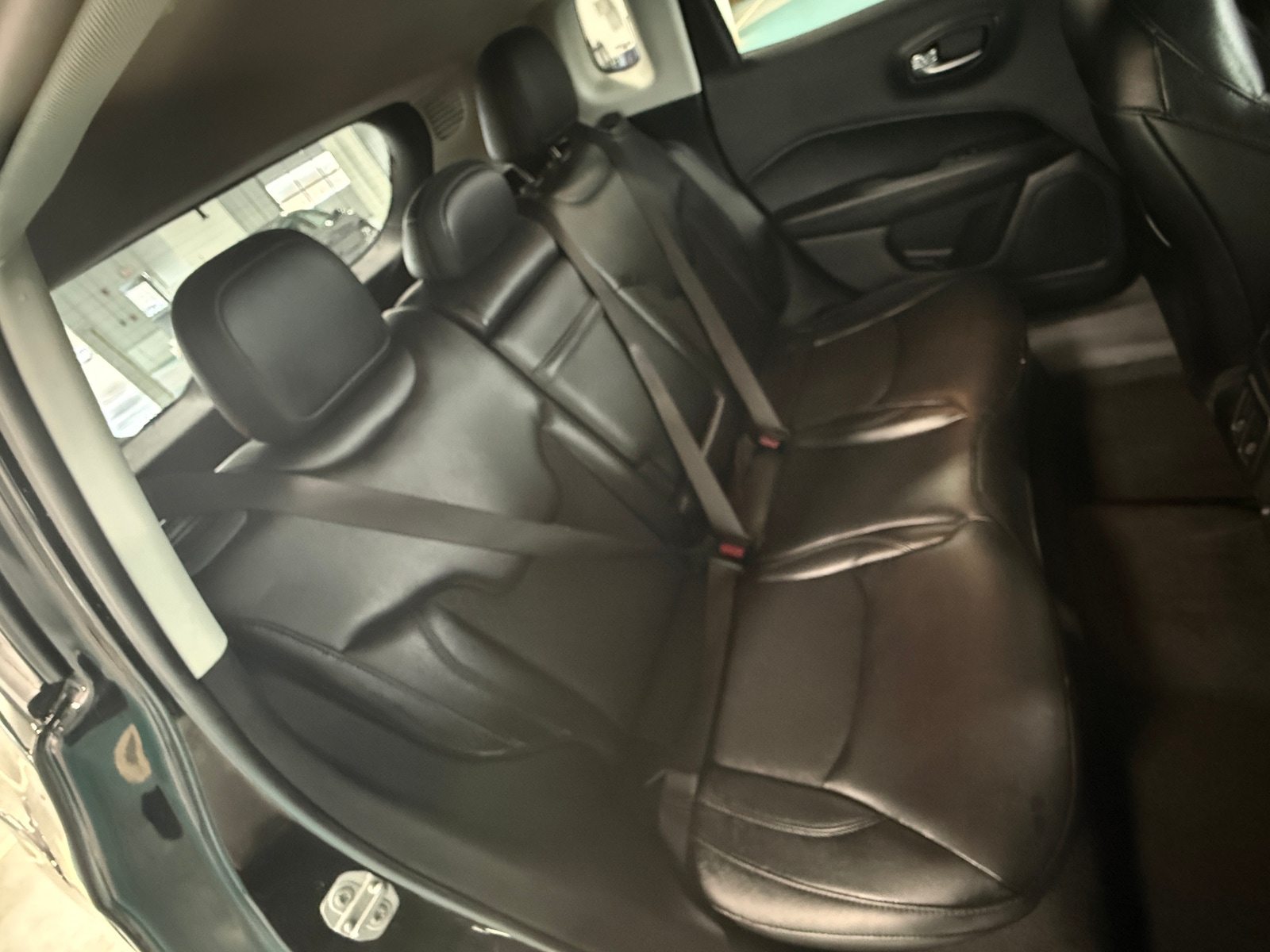 Thumbnail: 2018 Jeep Compass - 6