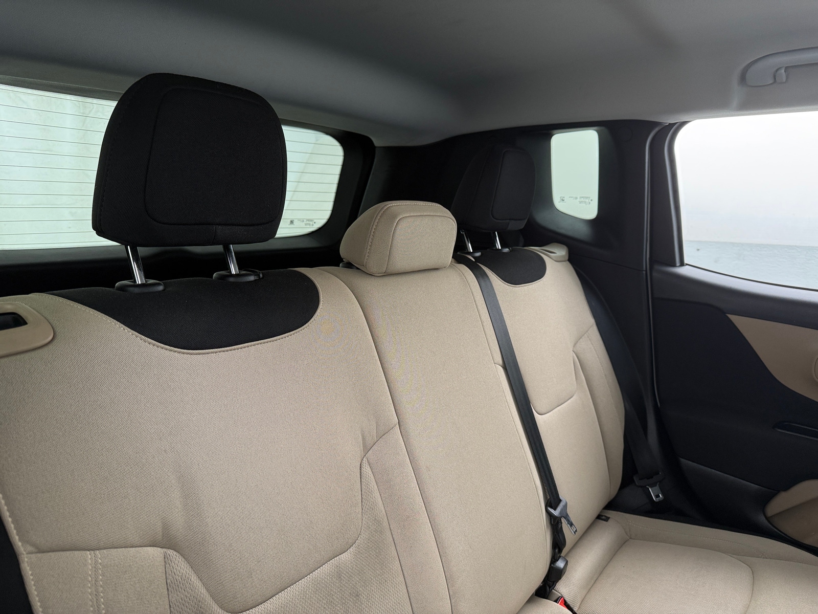 Thumbnail: 2015 Jeep Renegade - 6