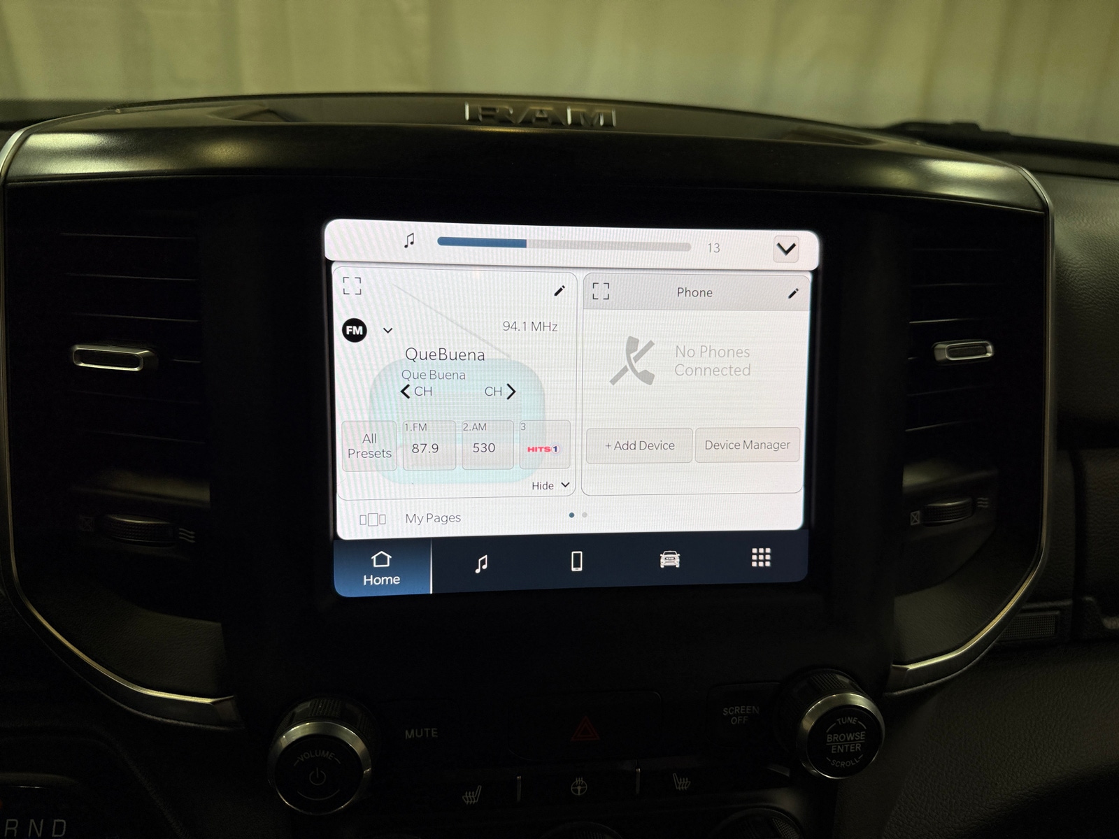 Thumbnail: 2024 RAM 1500 - 4