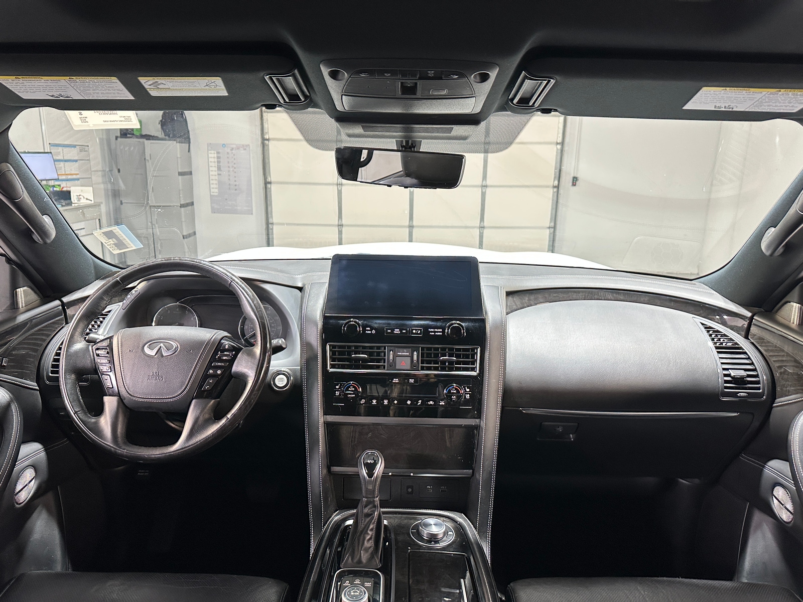 Thumbnail: 2023 INFINITI QX80 - 2