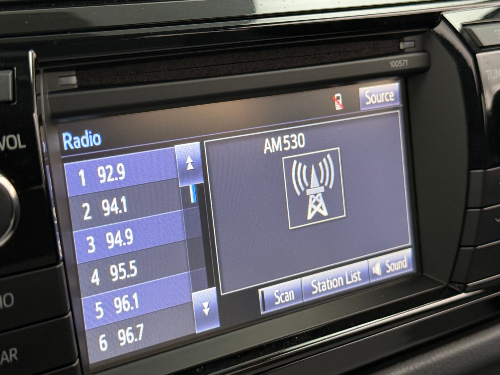 Thumbnail: 2016 Toyota Corolla - 4