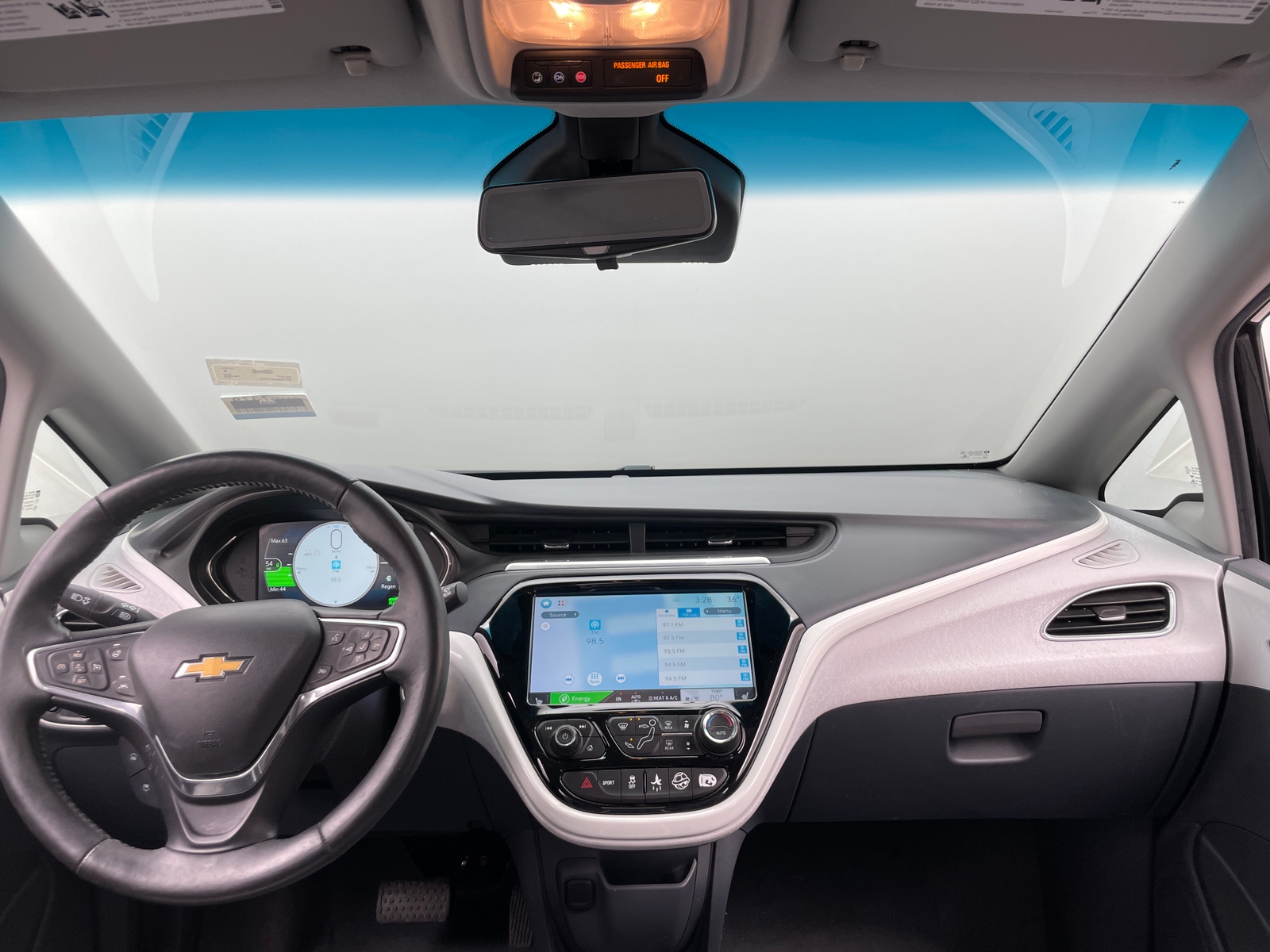 Thumbnail: 2017 Chevrolet Bolt EV - 2