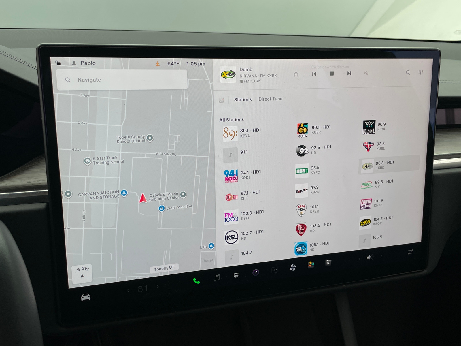 Thumbnail: 2023 Tesla Model X - 3