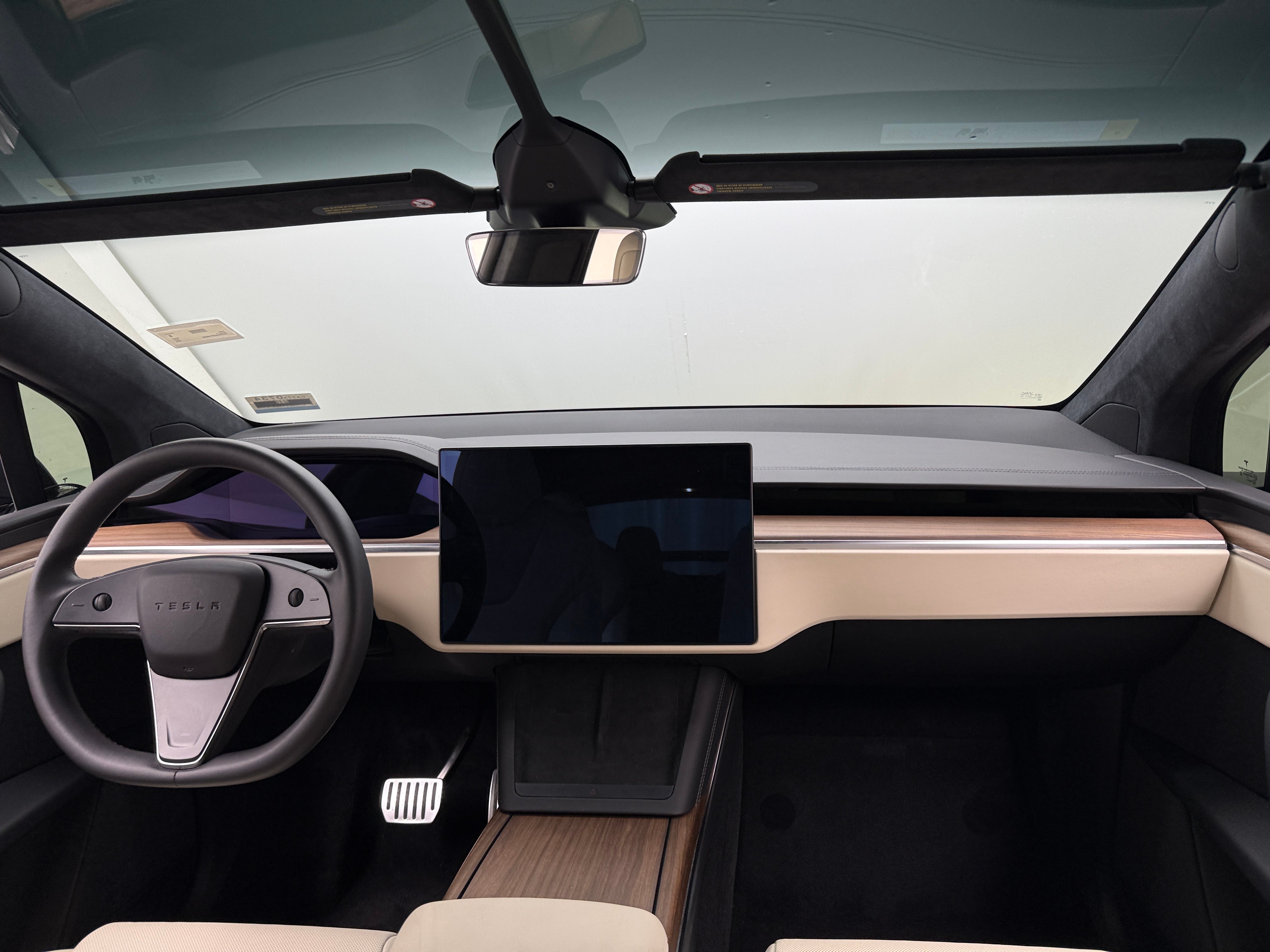 Used 2024 Tesla Model X Long Range with VIN 7SAXCBE5XRF440332 for sale in Auburn, WA