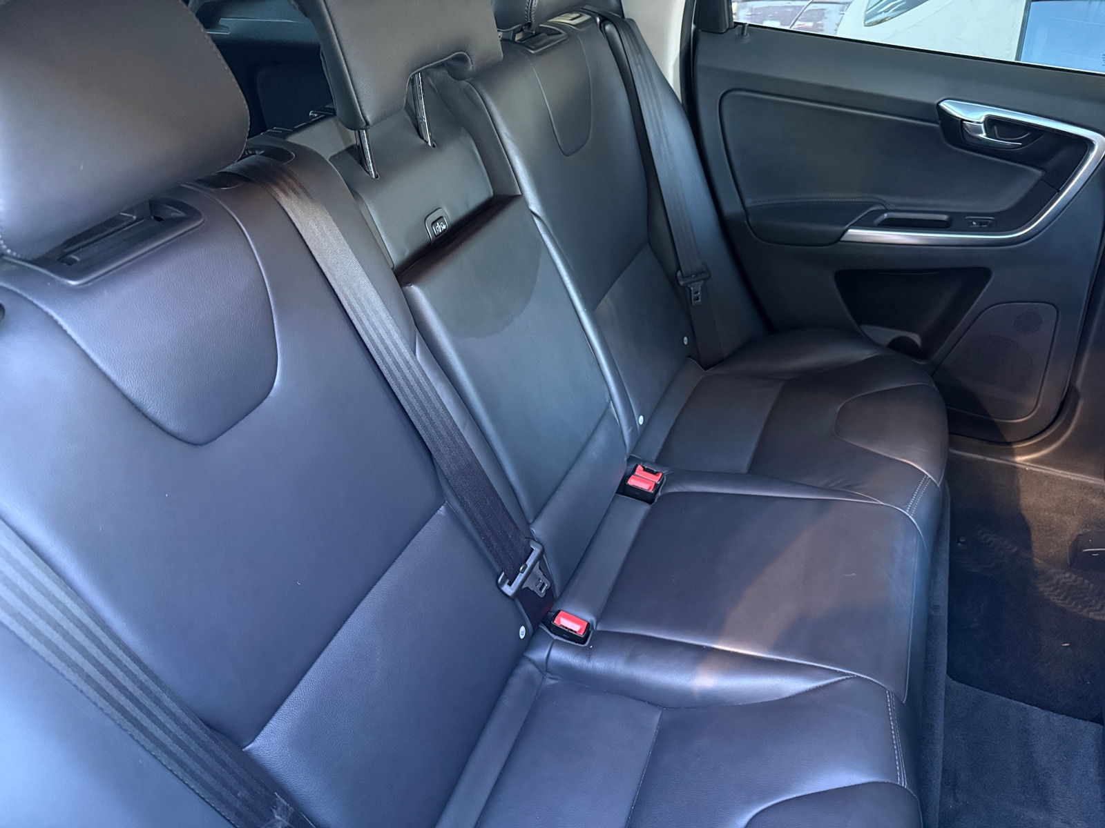 Thumbnail: 2016 Volvo XC60 - 5