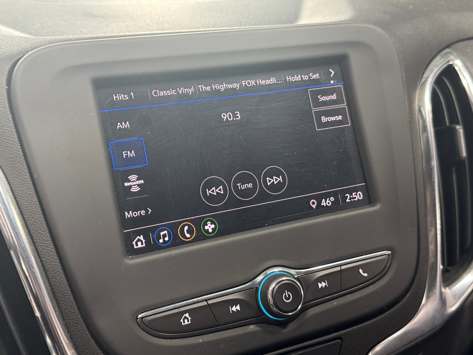 Thumbnail: 2024 Chevrolet Equinox - 4