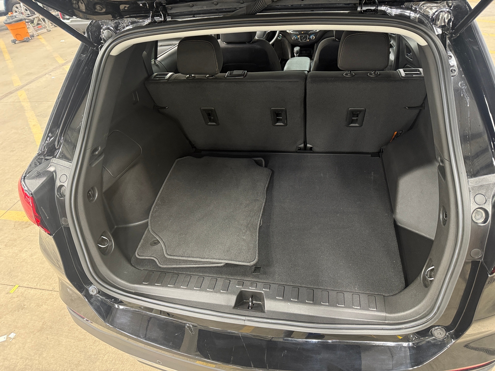 Thumbnail: 2024 Chevrolet Equinox - 7