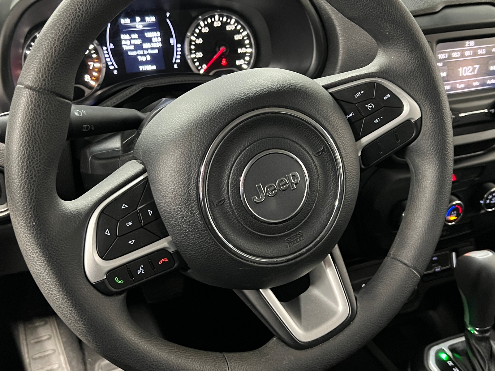 Thumbnail: 2018 Jeep Renegade - 5