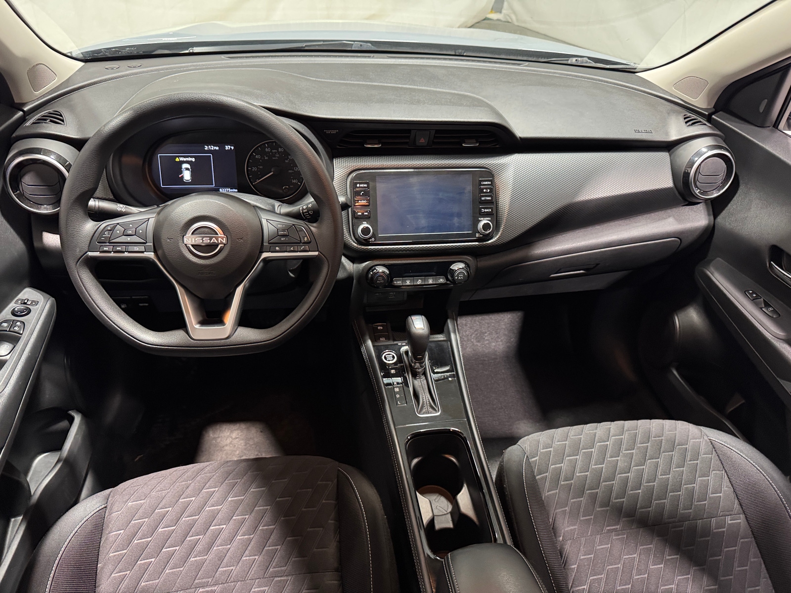 Thumbnail: 2022 Nissan Kicks - 3