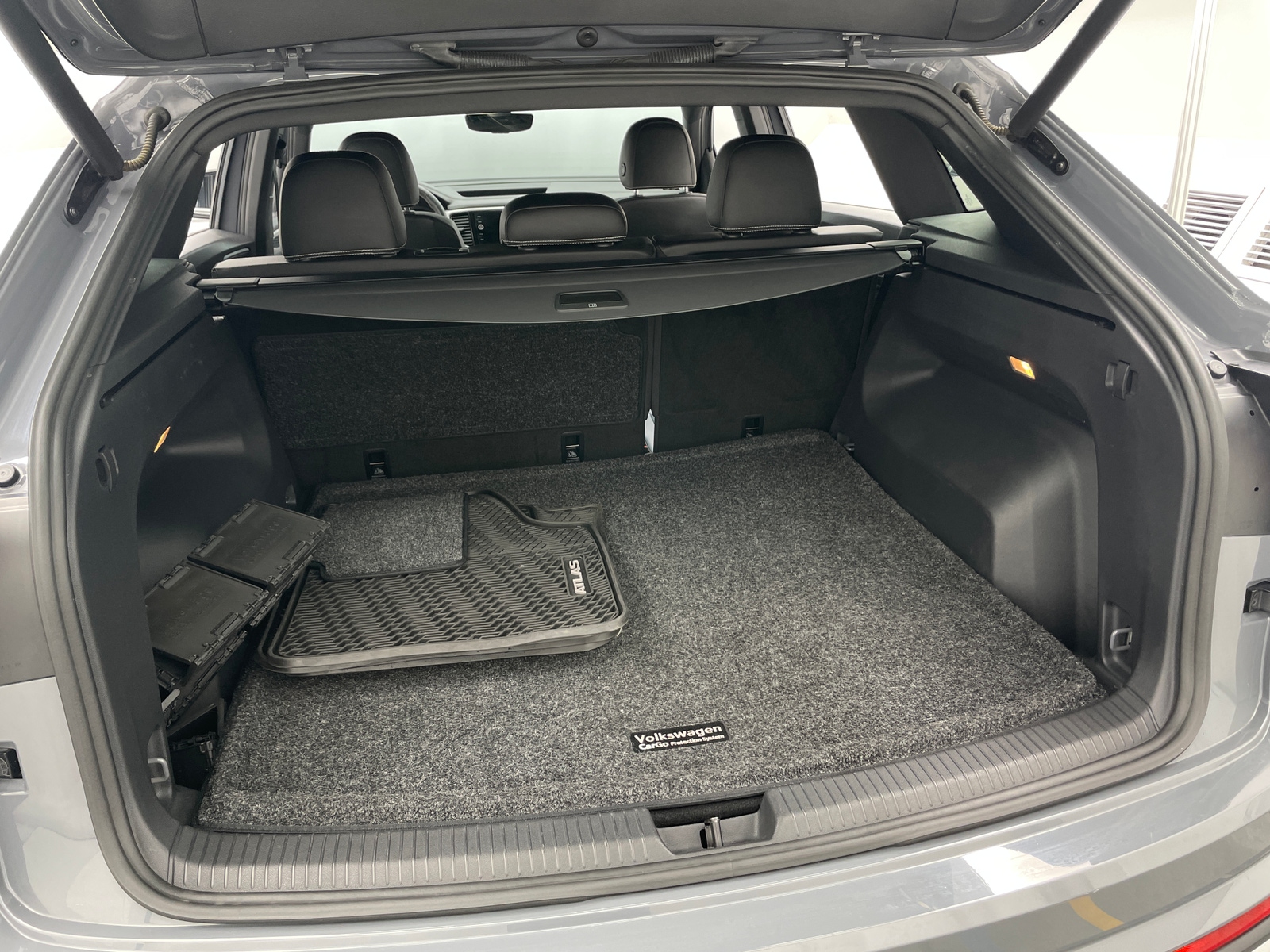 Thumbnail: 2021 Volkswagen Atlas - 6