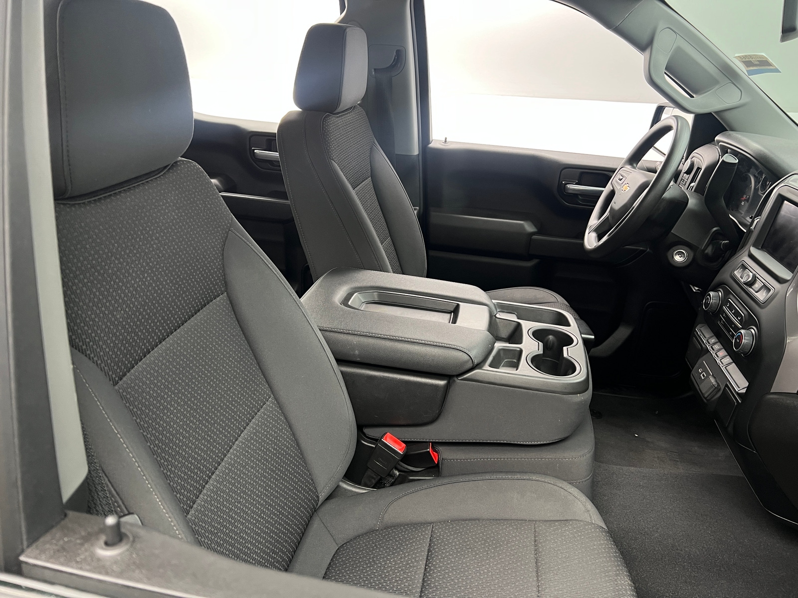 Thumbnail: 2022 Chevrolet Silverado 1500 - 2