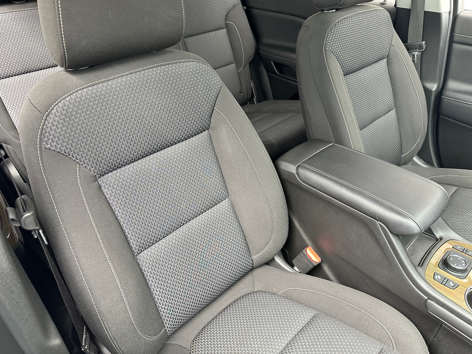 Thumbnail: 2021 GMC Acadia - 2