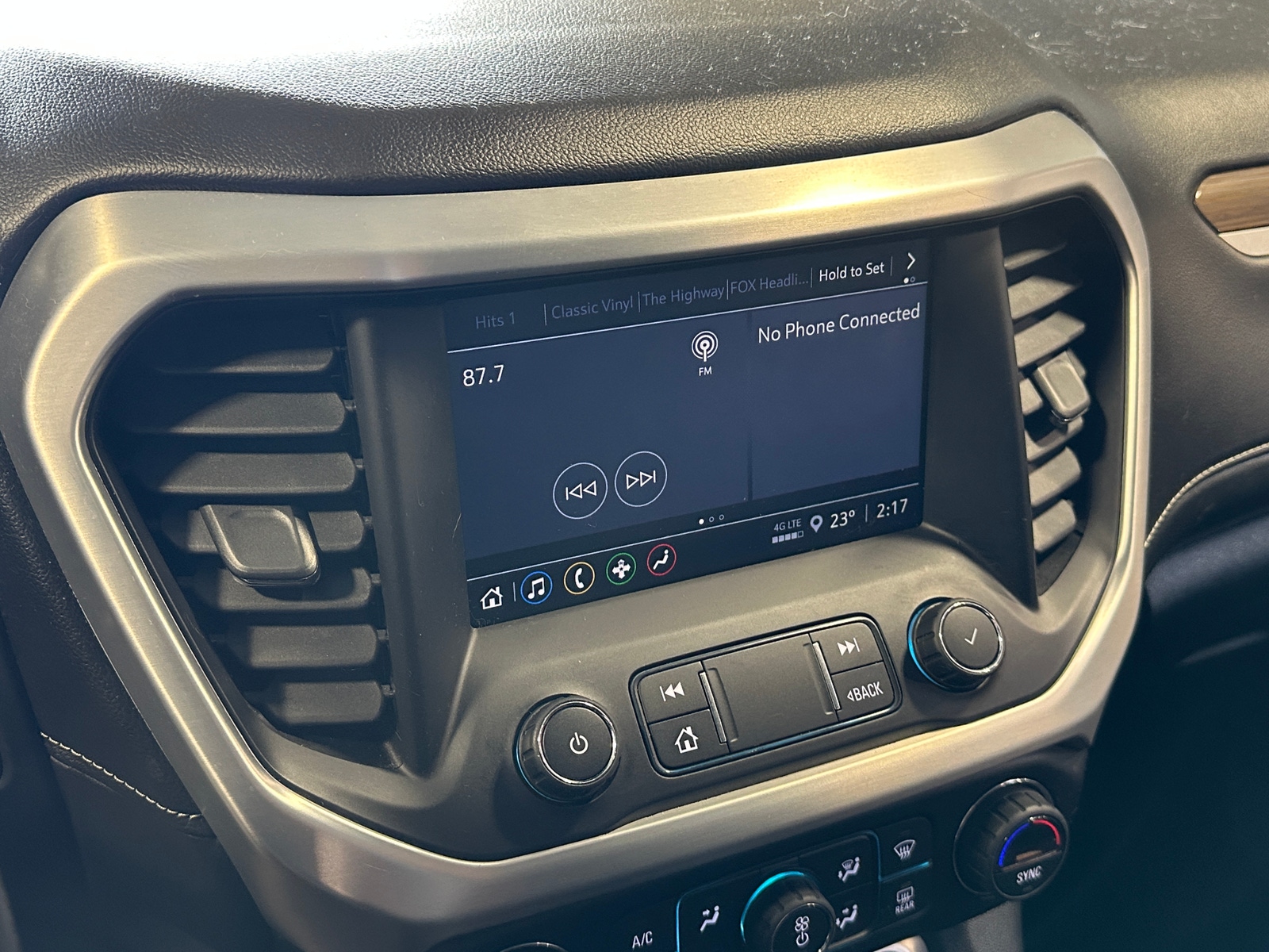 Thumbnail: 2021 GMC Acadia - 4