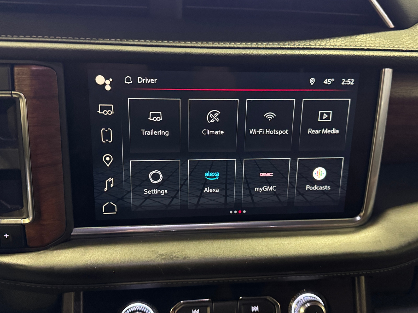 Thumbnail: 2024 GMC Yukon - 3