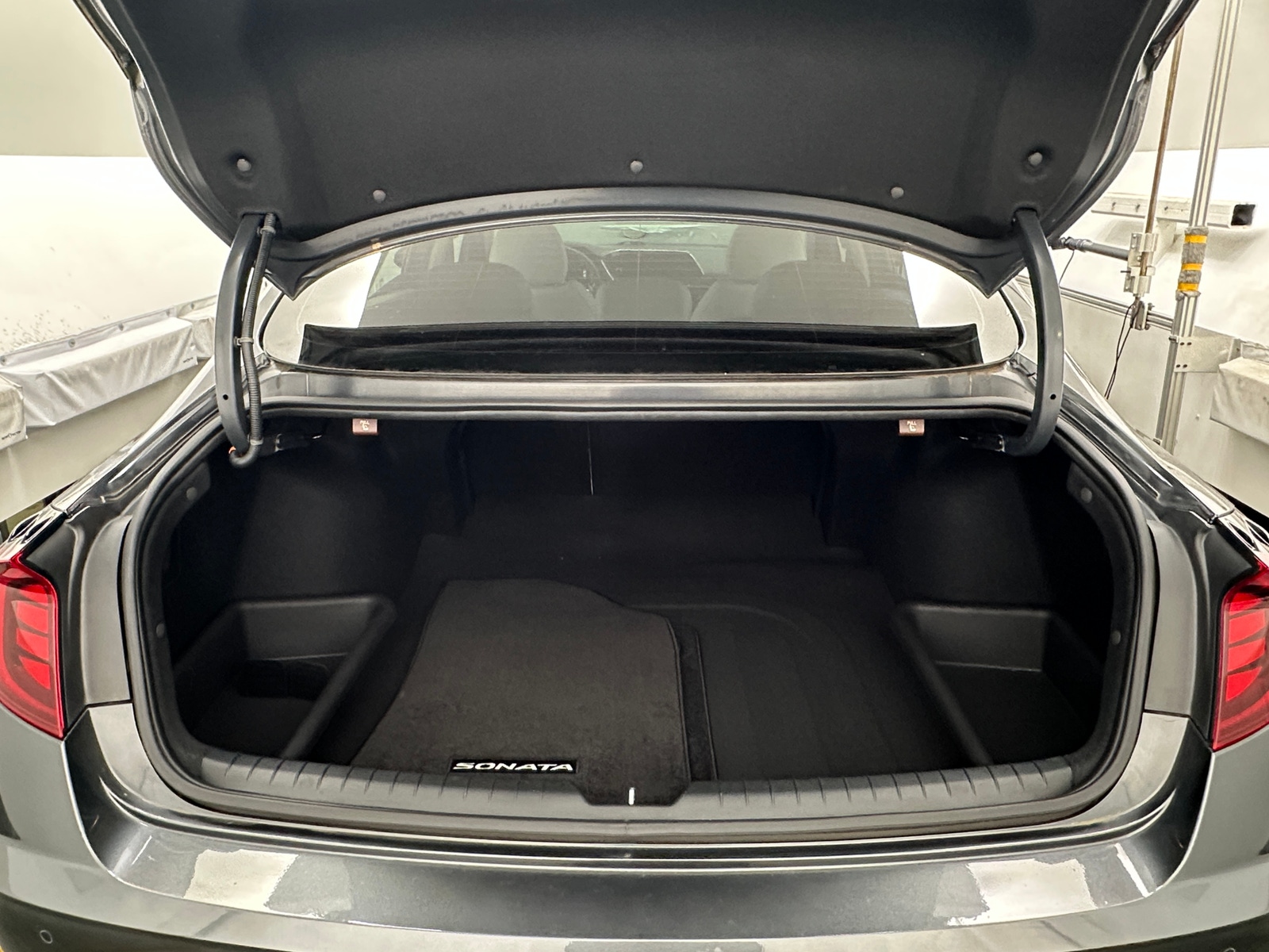 Thumbnail: 2022 Hyundai Sonata - 6