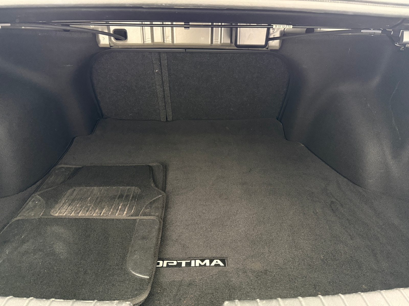 Thumbnail: 2020 Kia Optima - 7