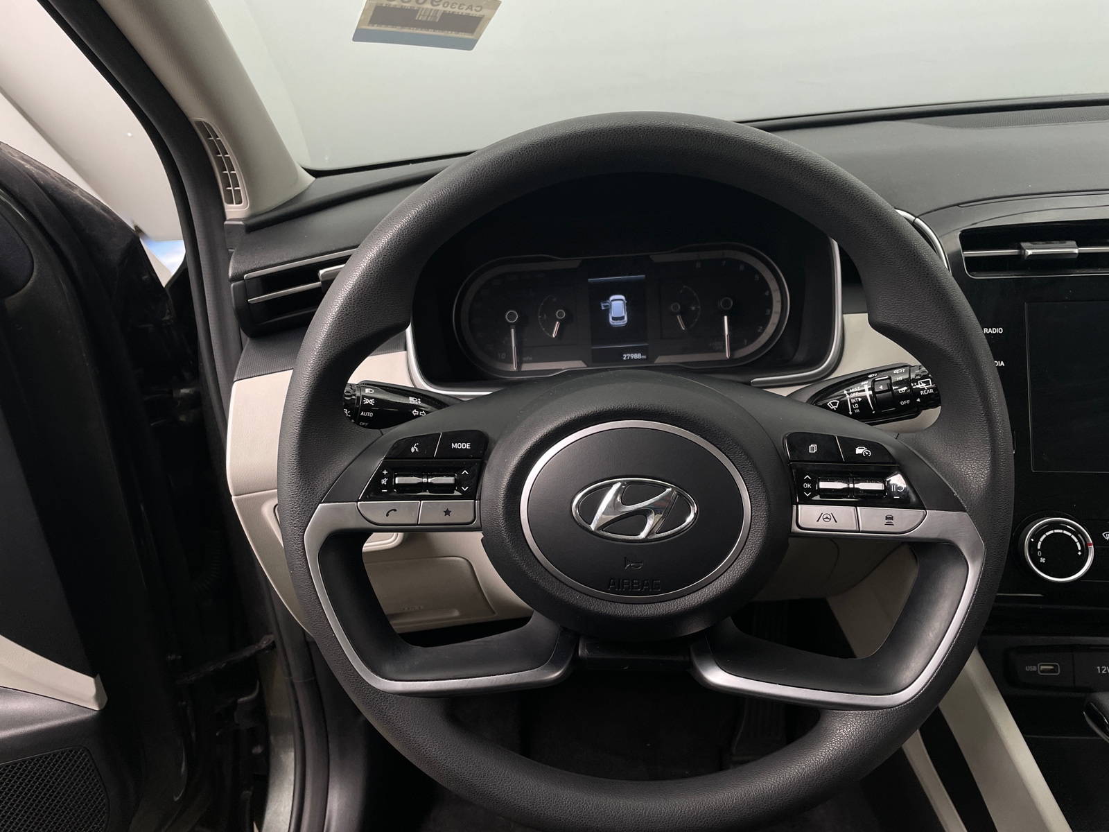 Thumbnail: 2023 Hyundai Tucson - 5