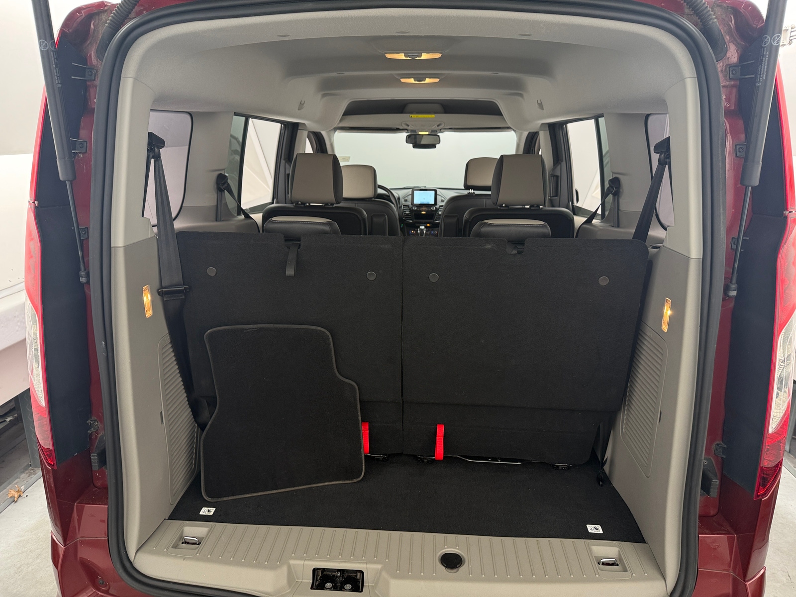 Thumbnail: 2020 Ford Transit Series - 6