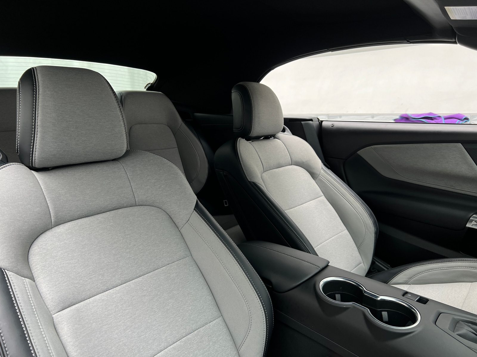 Thumbnail: 2025 Ford Mustang - 2