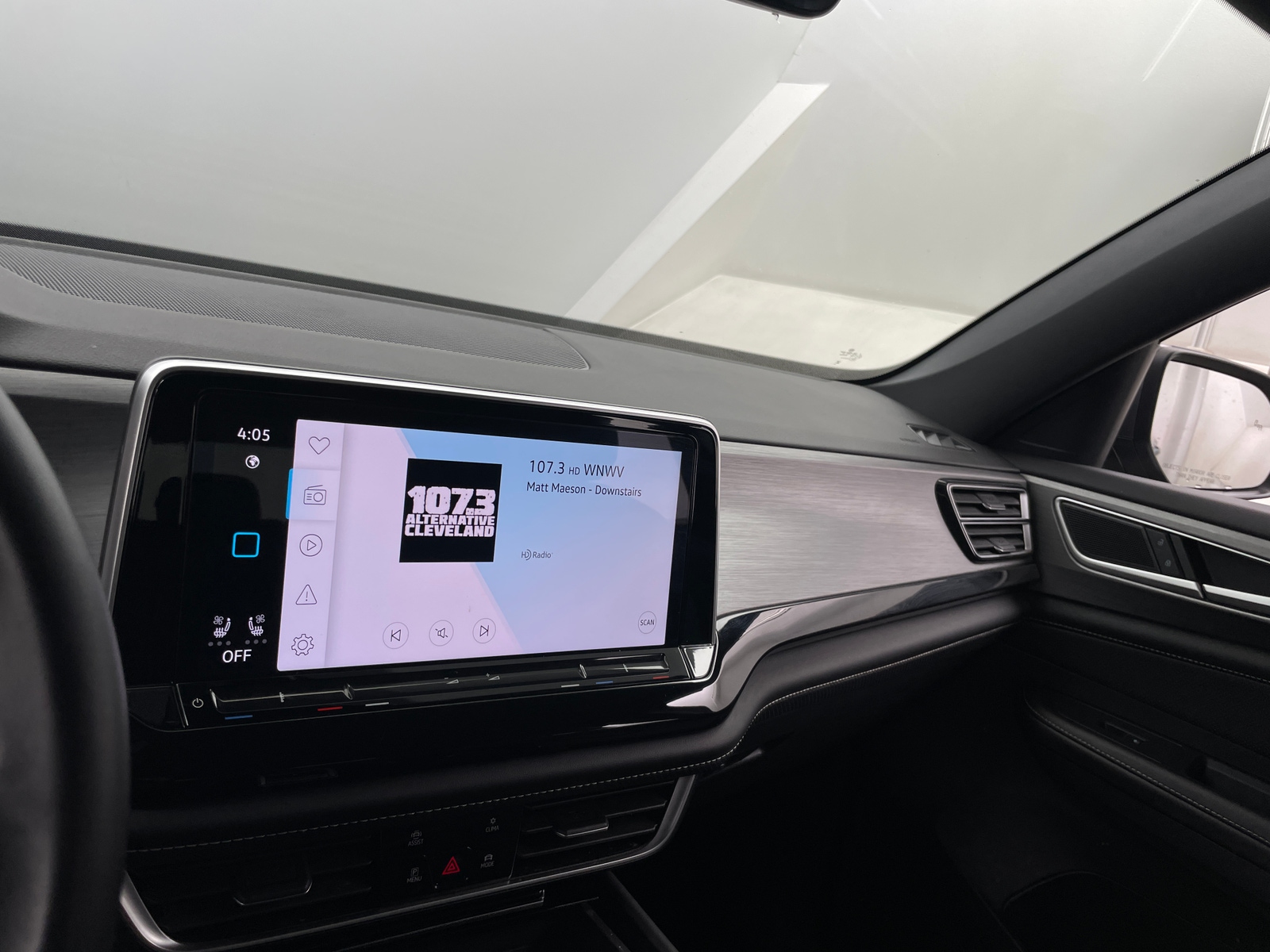 Thumbnail: 2025 Volkswagen Atlas - 3