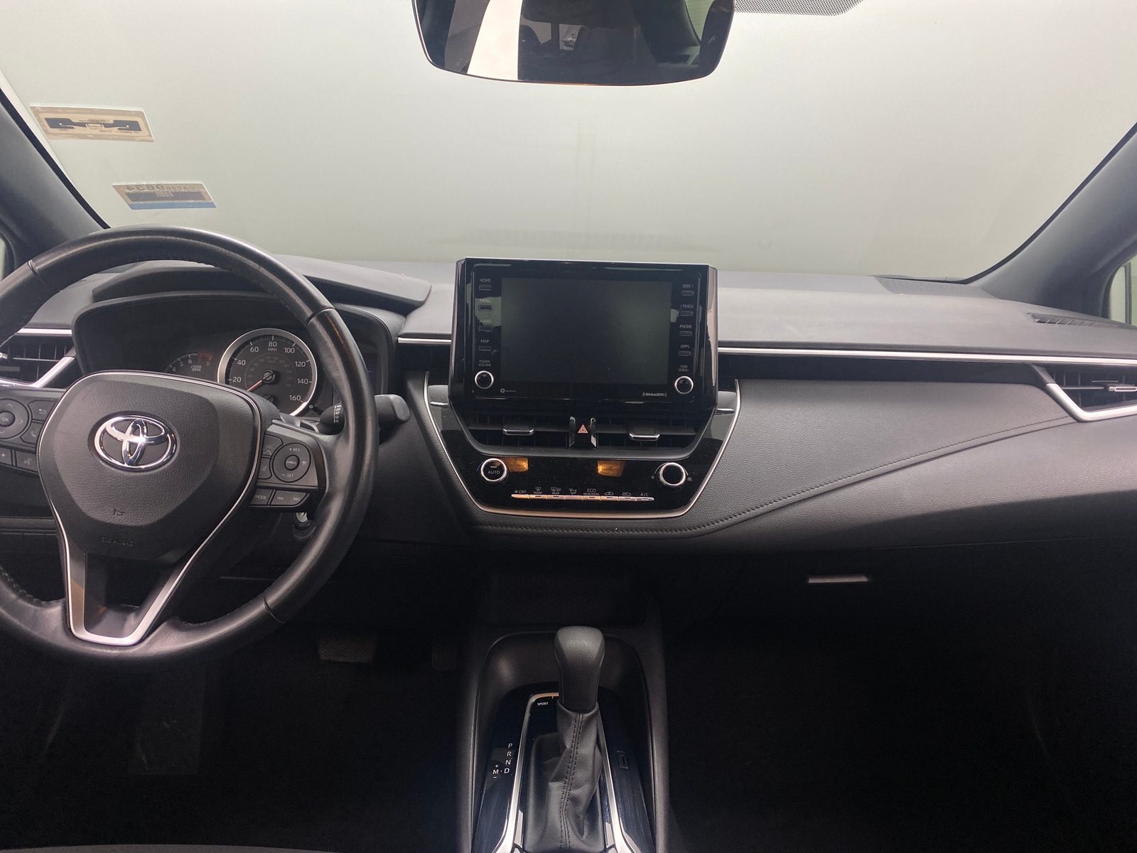 Thumbnail: 2022 Toyota Corolla - 3