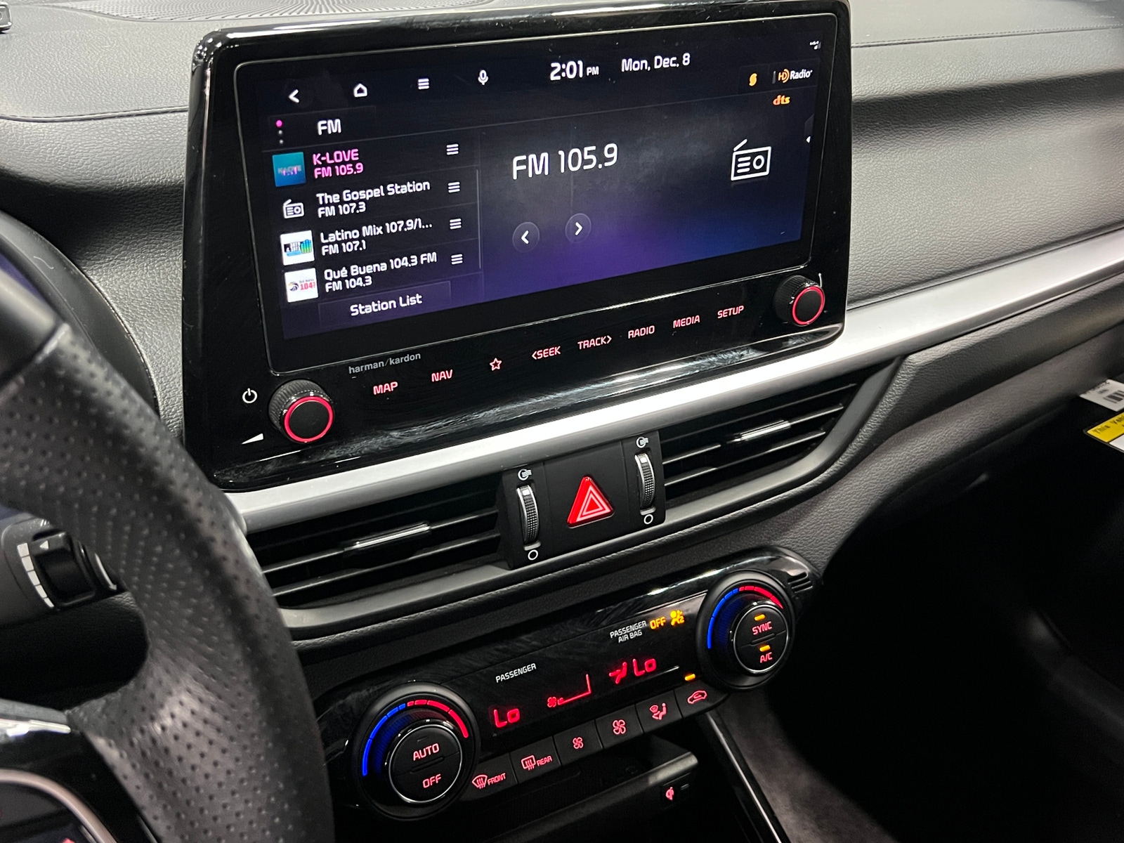 Thumbnail: 2024 Kia Forte - 4