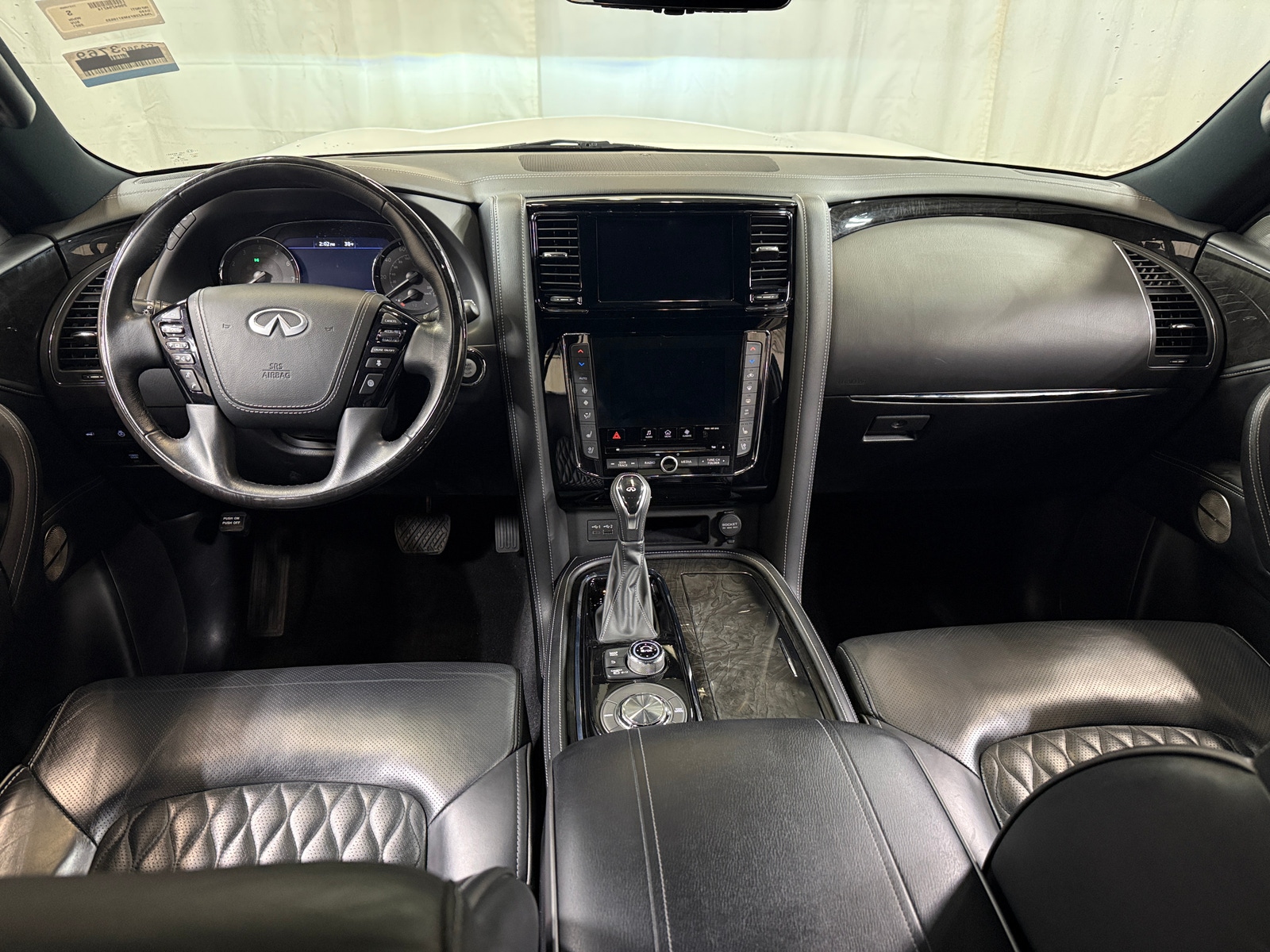 Thumbnail: 2021 INFINITI QX80 - 2