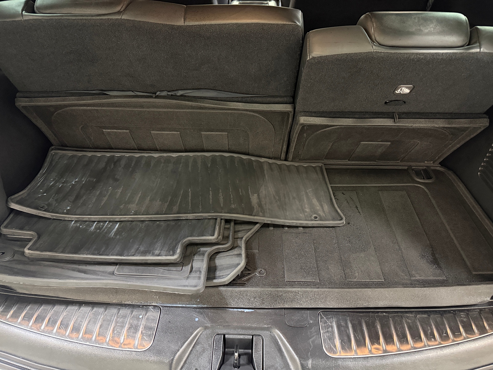 Thumbnail: 2021 INFINITI QX80 - 6