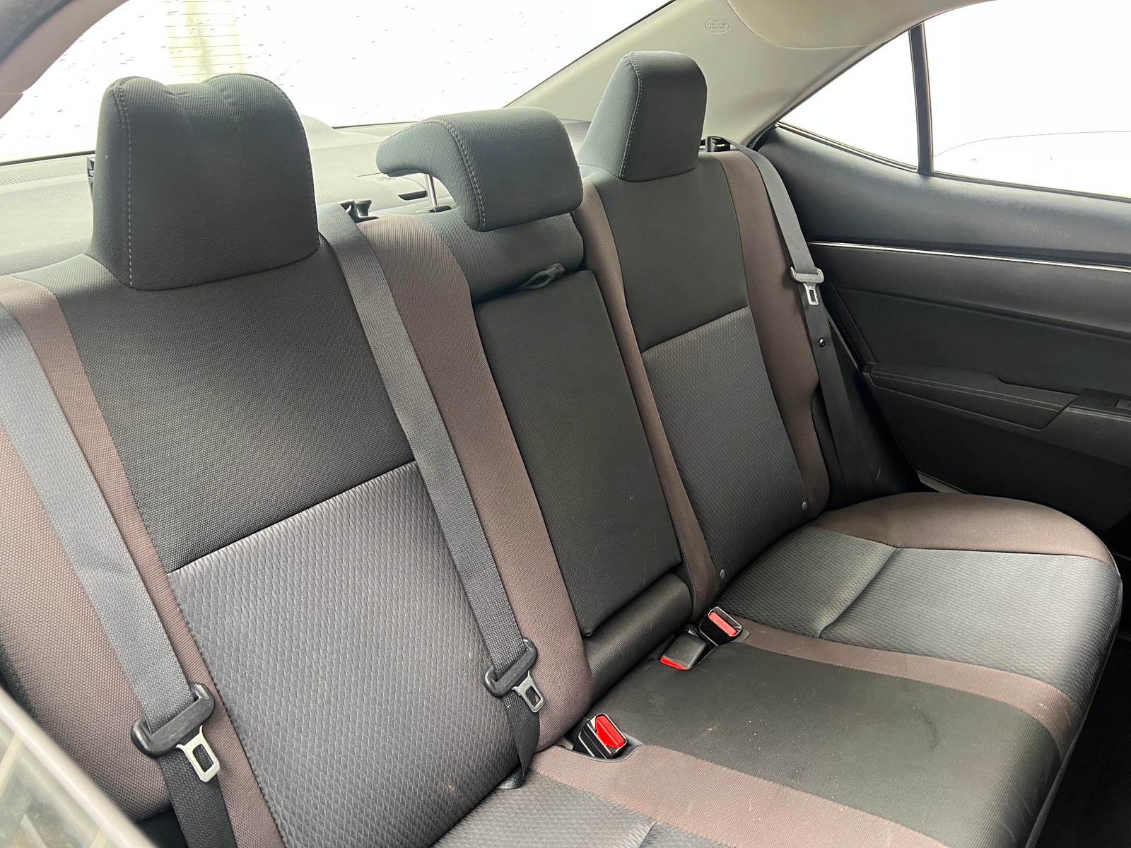 Thumbnail: 2017 Toyota Corolla - 6