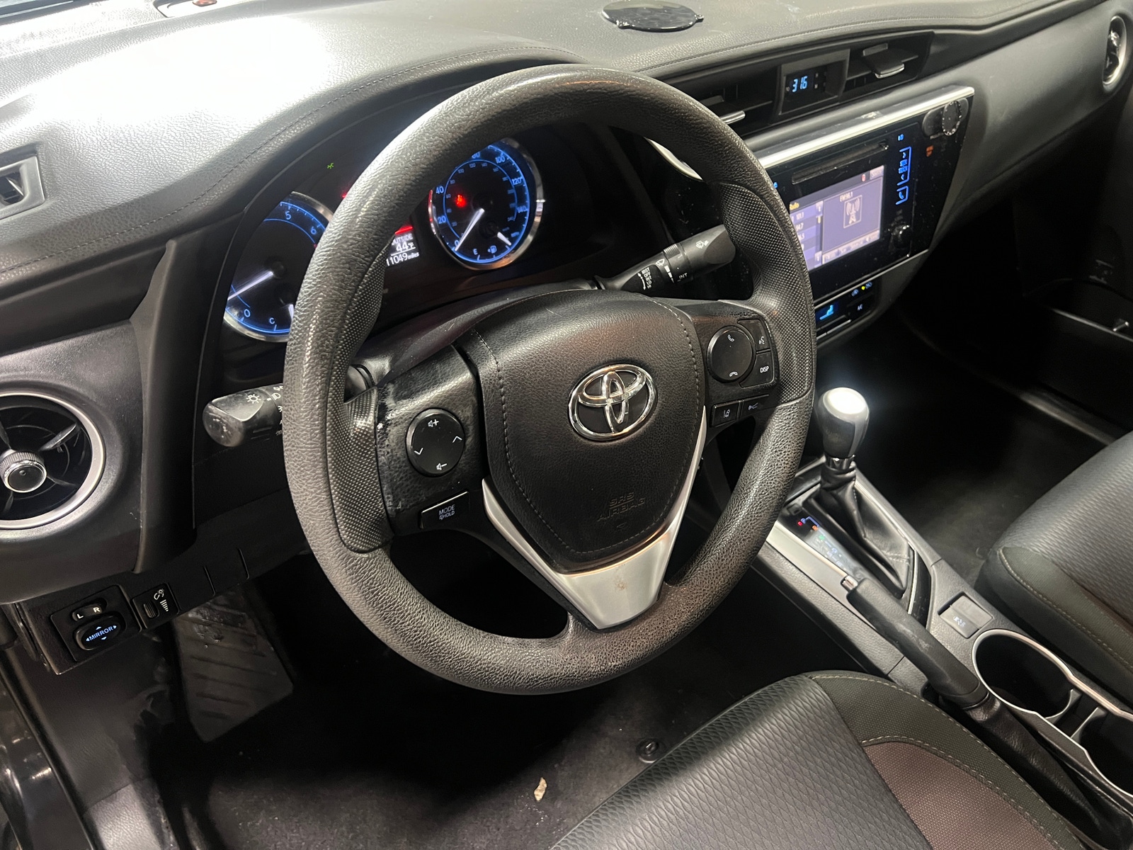 Thumbnail: 2017 Toyota Corolla - 5