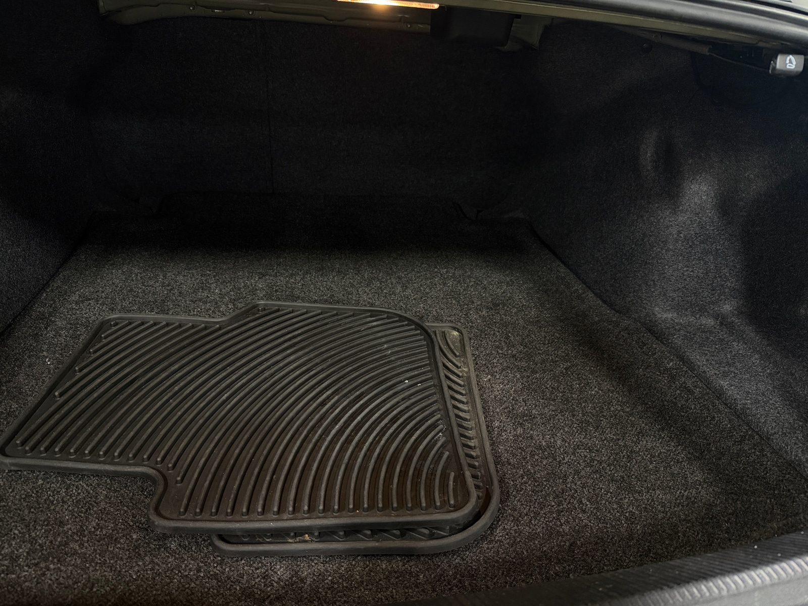 Thumbnail: 2017 Volkswagen Passat - 6