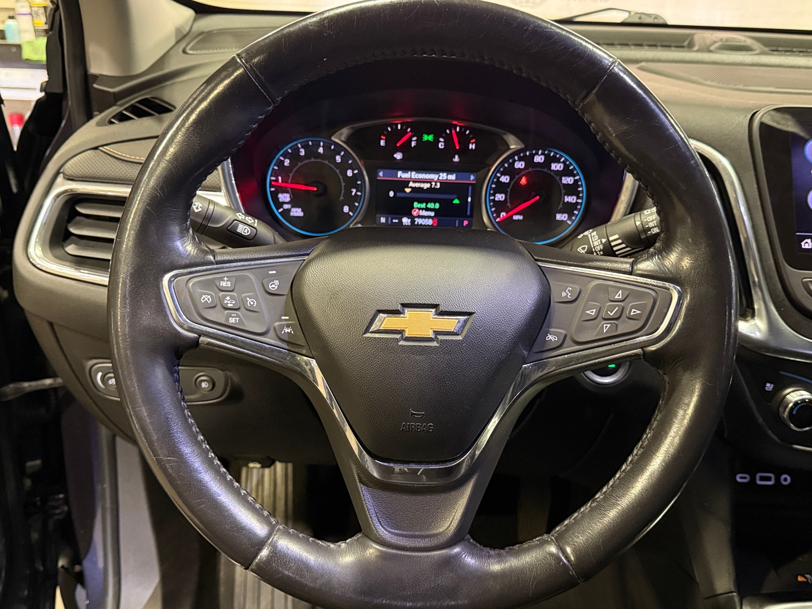 Thumbnail: 2019 Chevrolet Equinox - 4