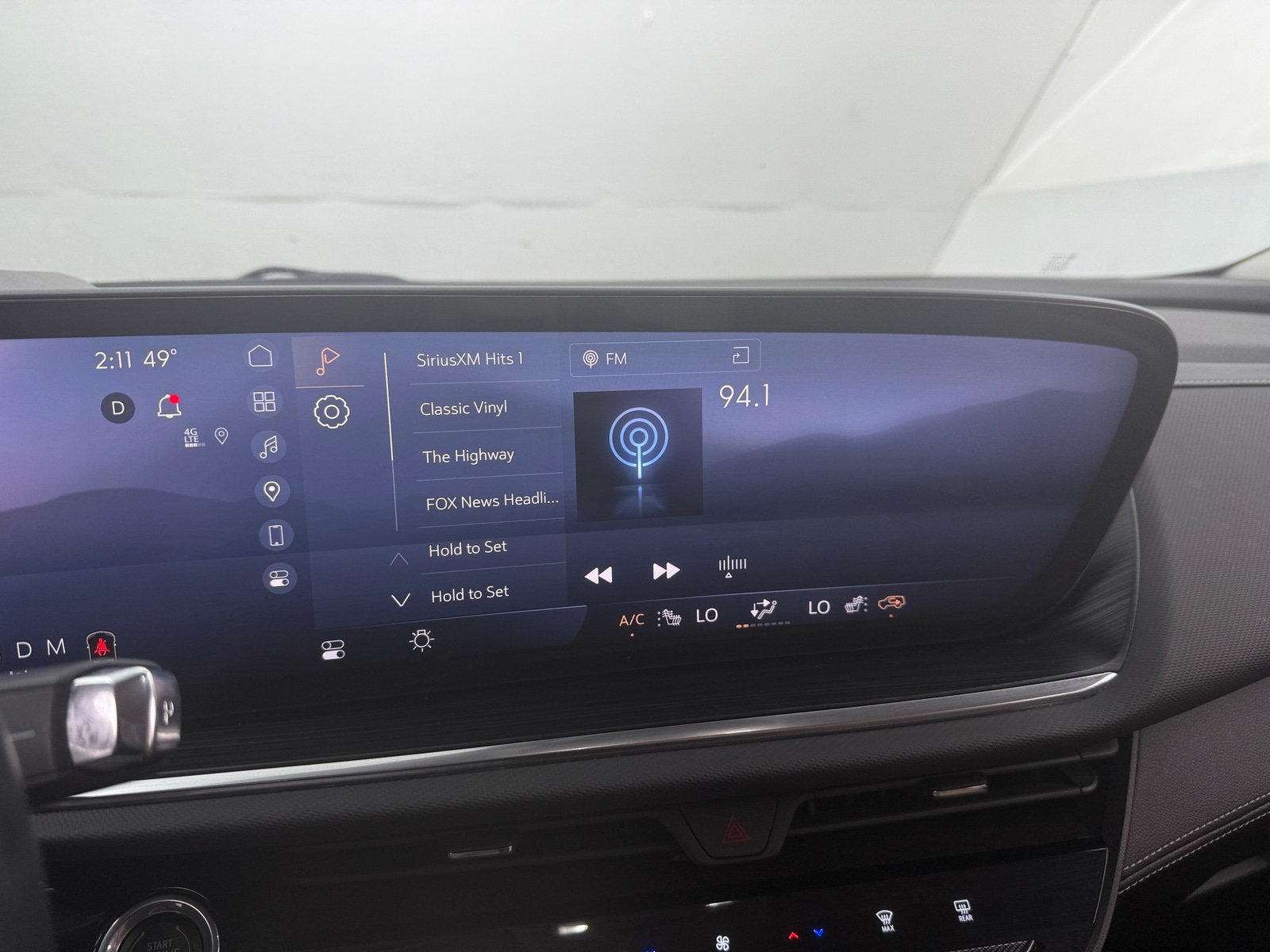 Thumbnail: 2025 Buick Envision - 3