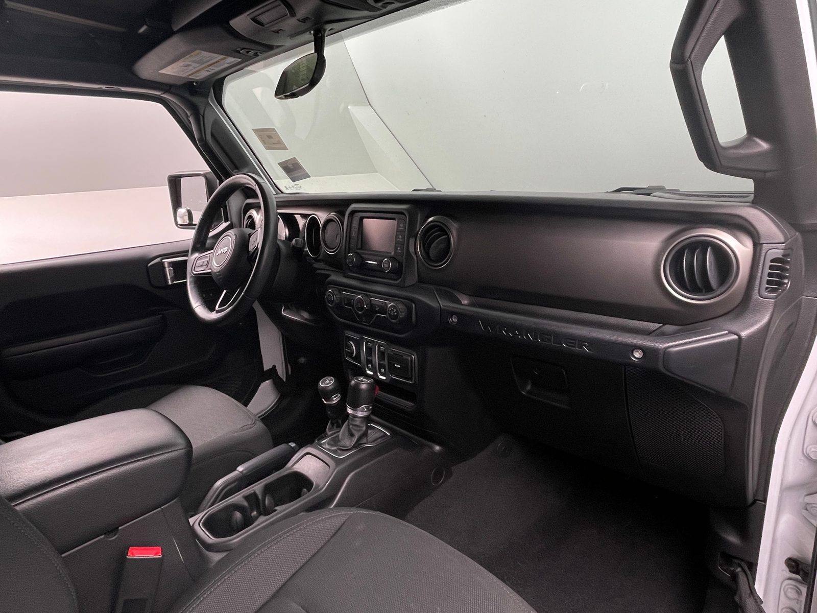 Thumbnail: 2018 Jeep Wrangler - 3