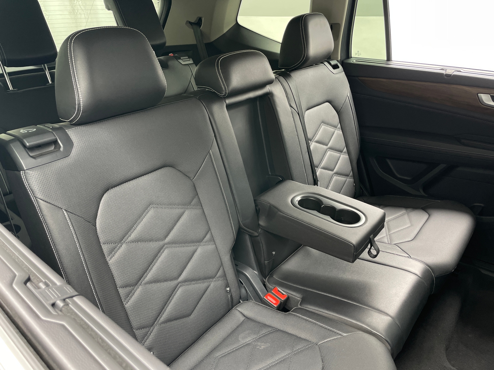 Thumbnail: 2025 Volkswagen Atlas - 5