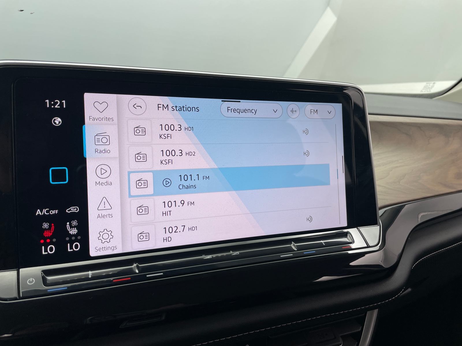 Thumbnail: 2025 Volkswagen Atlas - 3