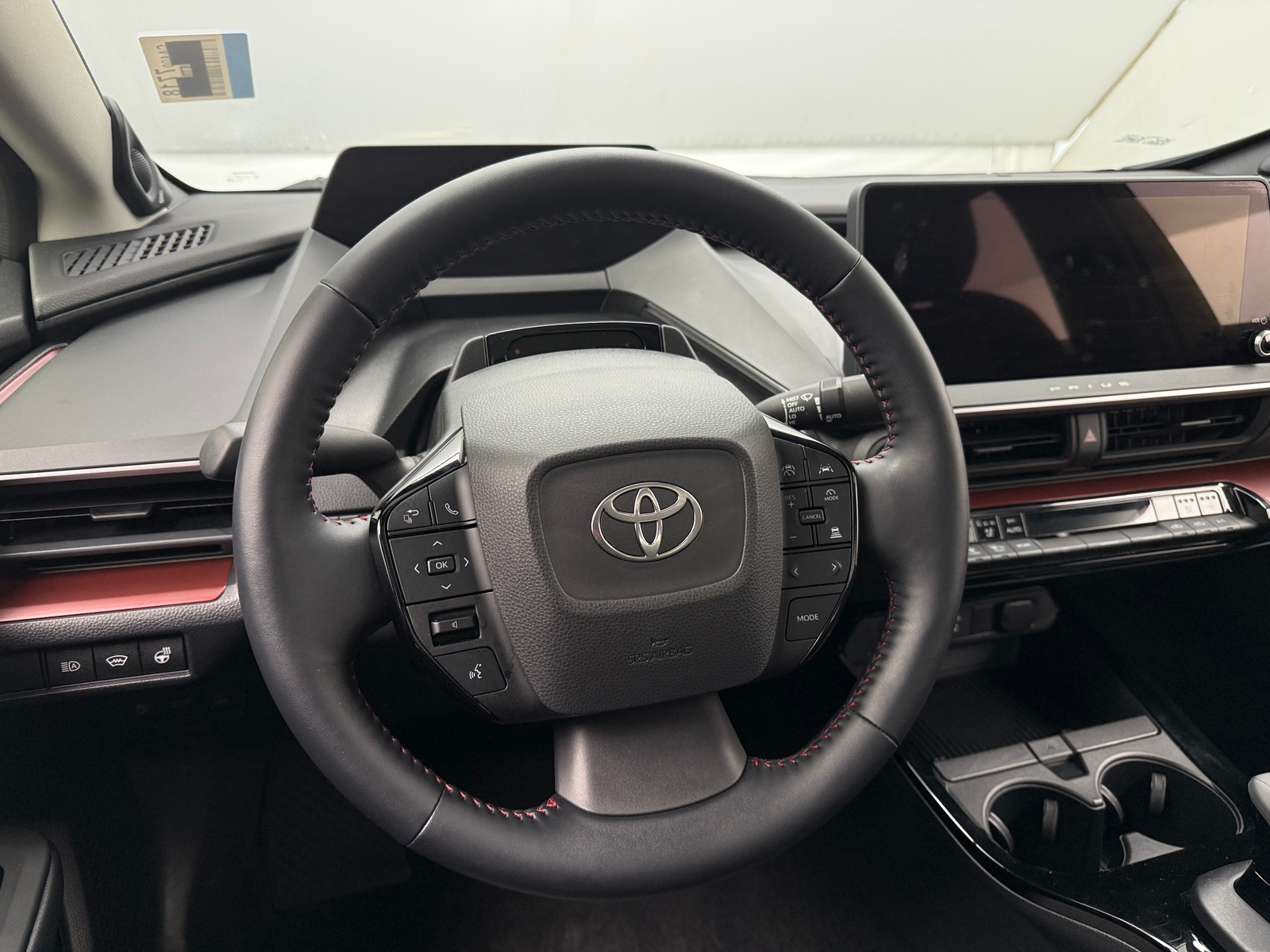 Thumbnail: 2024 Toyota Prius Prime - 4