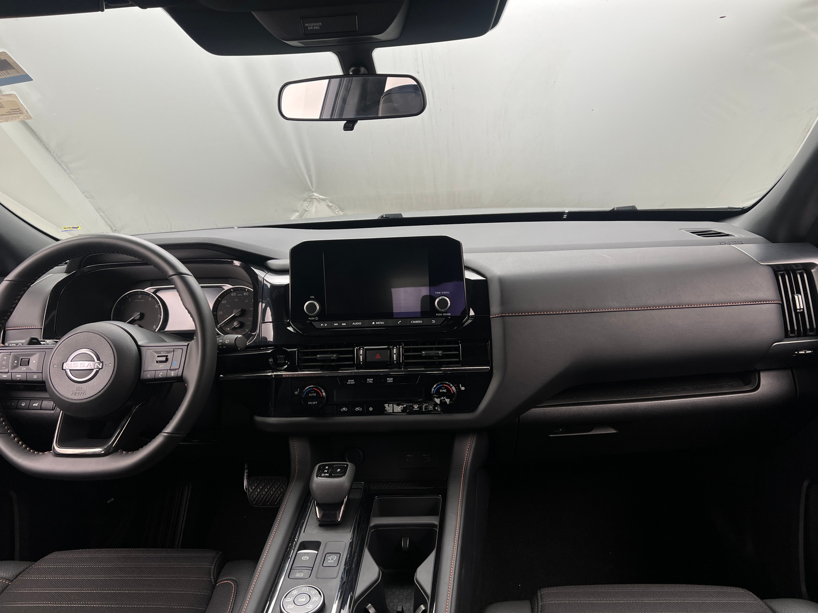 Thumbnail: 2025 Nissan Pathfinder - 2