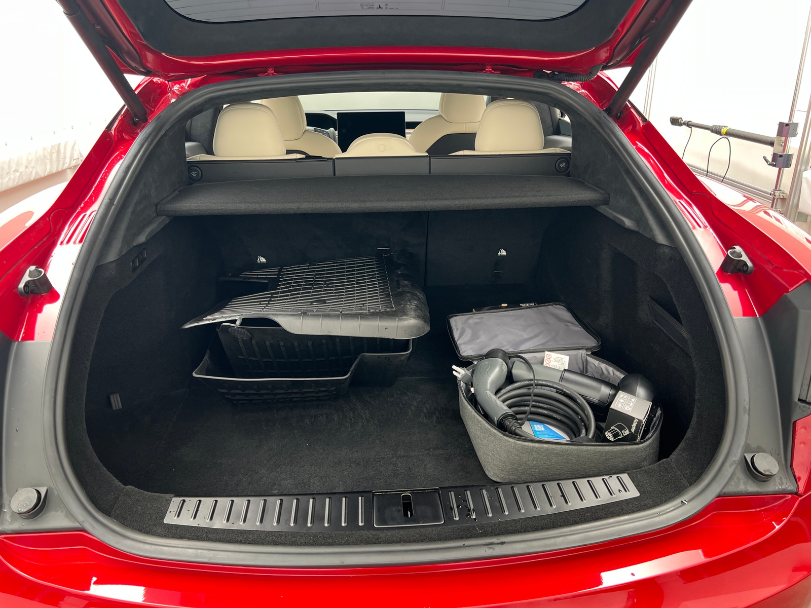 Thumbnail: 2023 Tesla Model S - 6