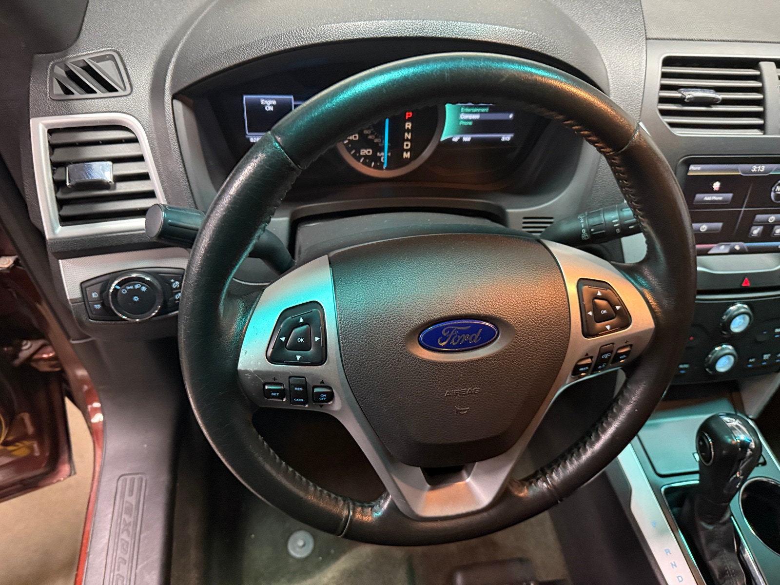 Thumbnail: 2015 Ford Explorer - 4