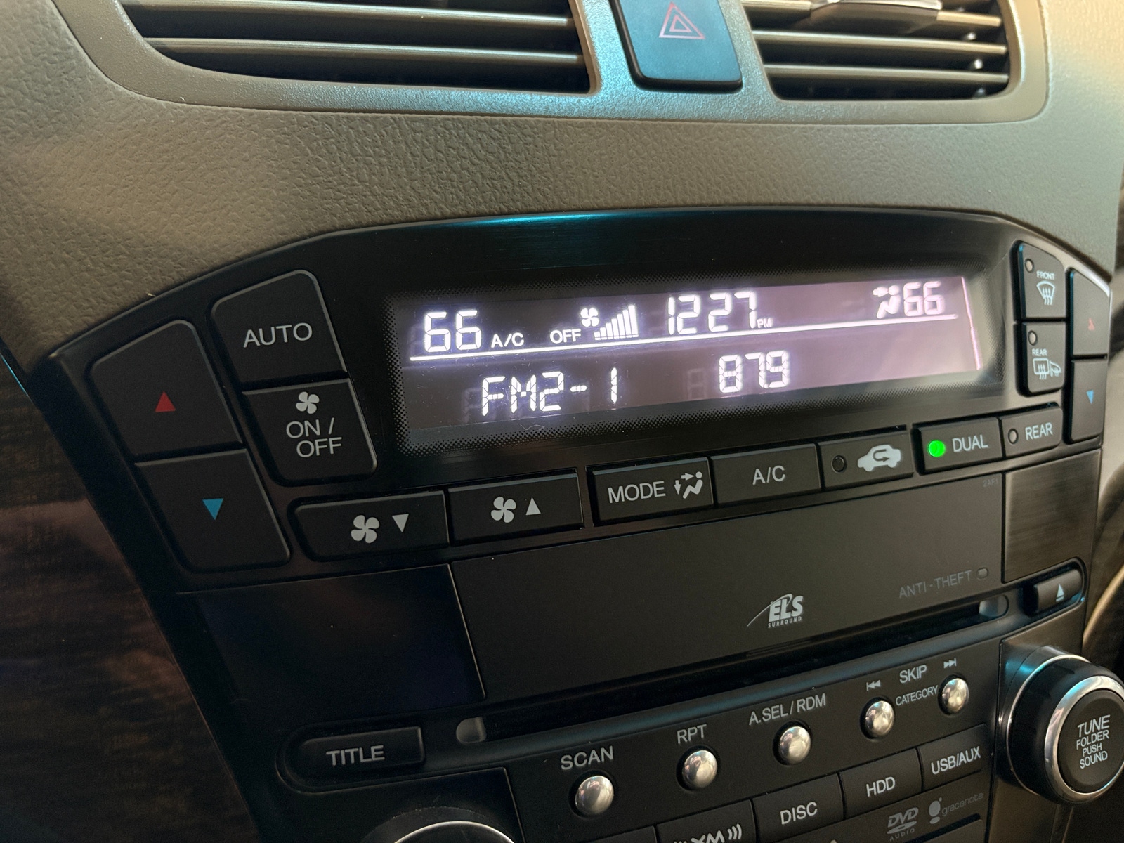 Thumbnail: 2011 Acura MDX - 3