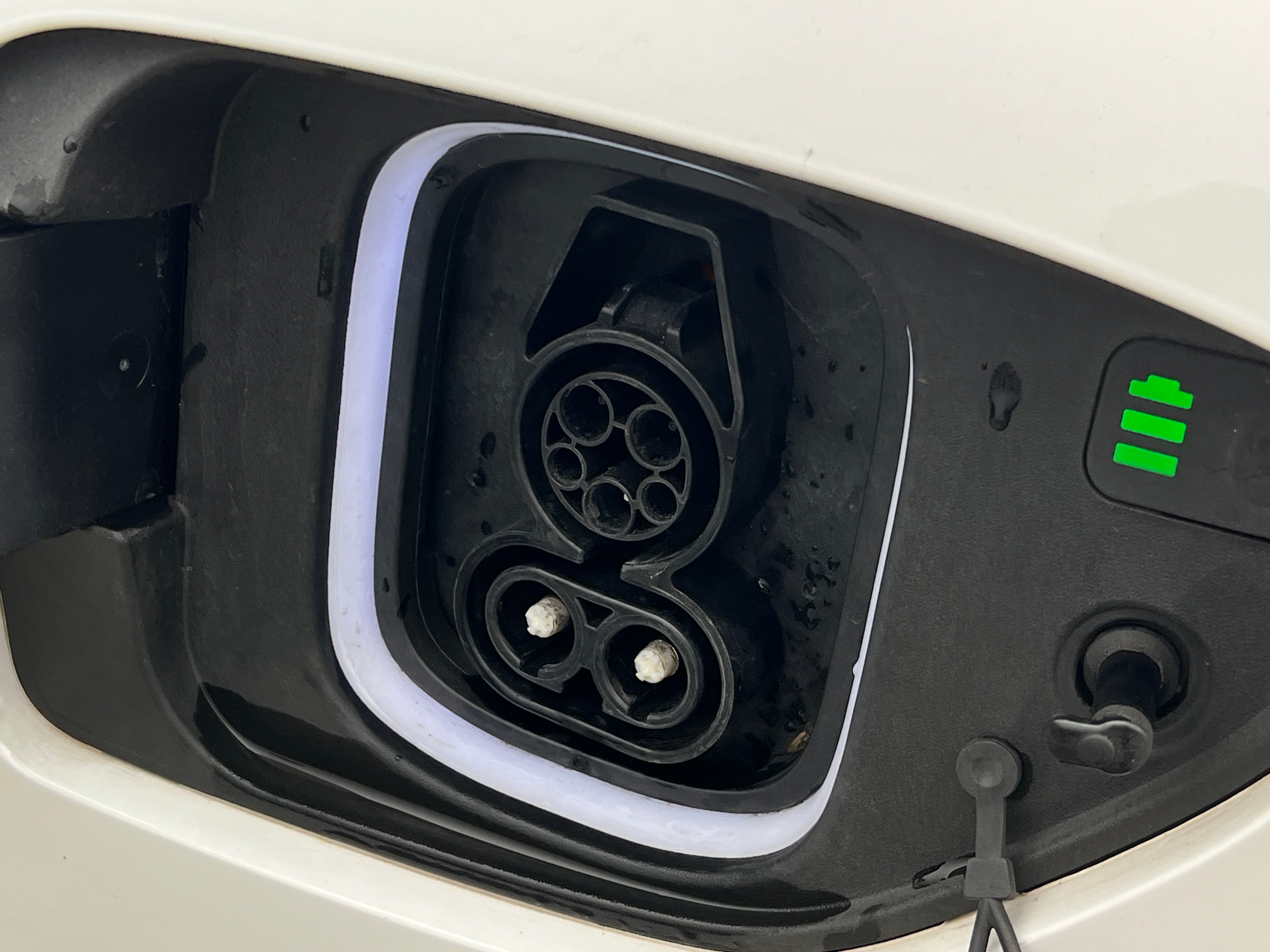 Used 2023 Hyundai Kona EV SE with VIN KM8K23AG7PU165350 for sale in Auburn, WA