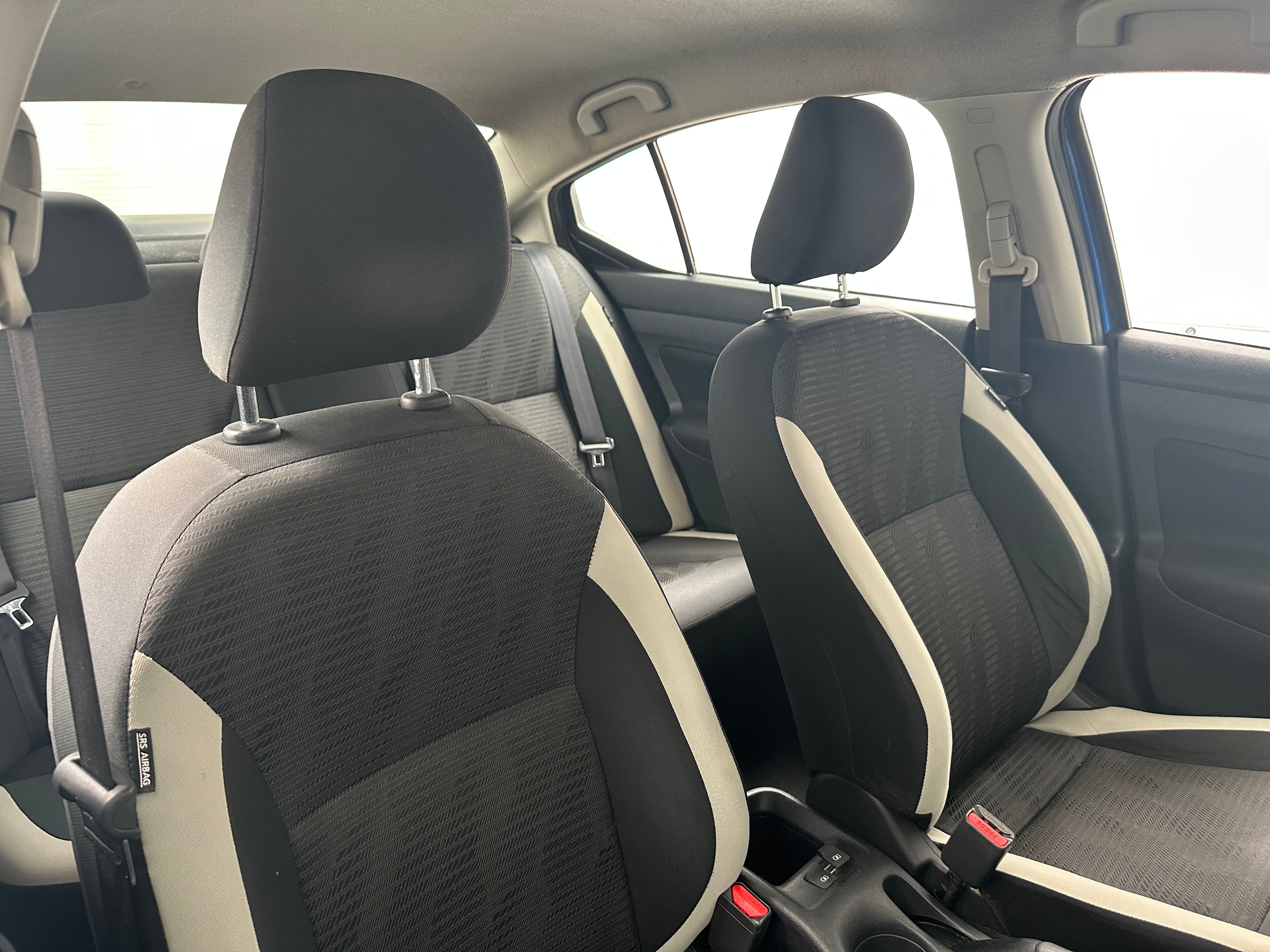 2021 Nissan Versa Sedan