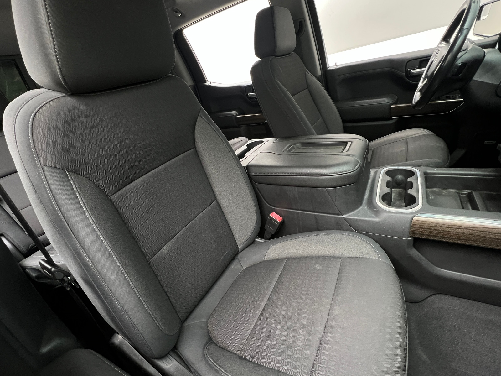 Thumbnail: 2019 Chevrolet Silverado 1500 - 2