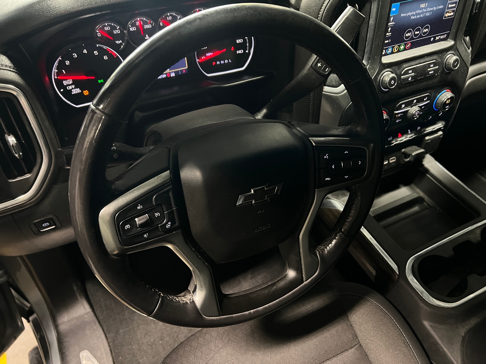 Thumbnail: 2019 Chevrolet Silverado 1500 - 5