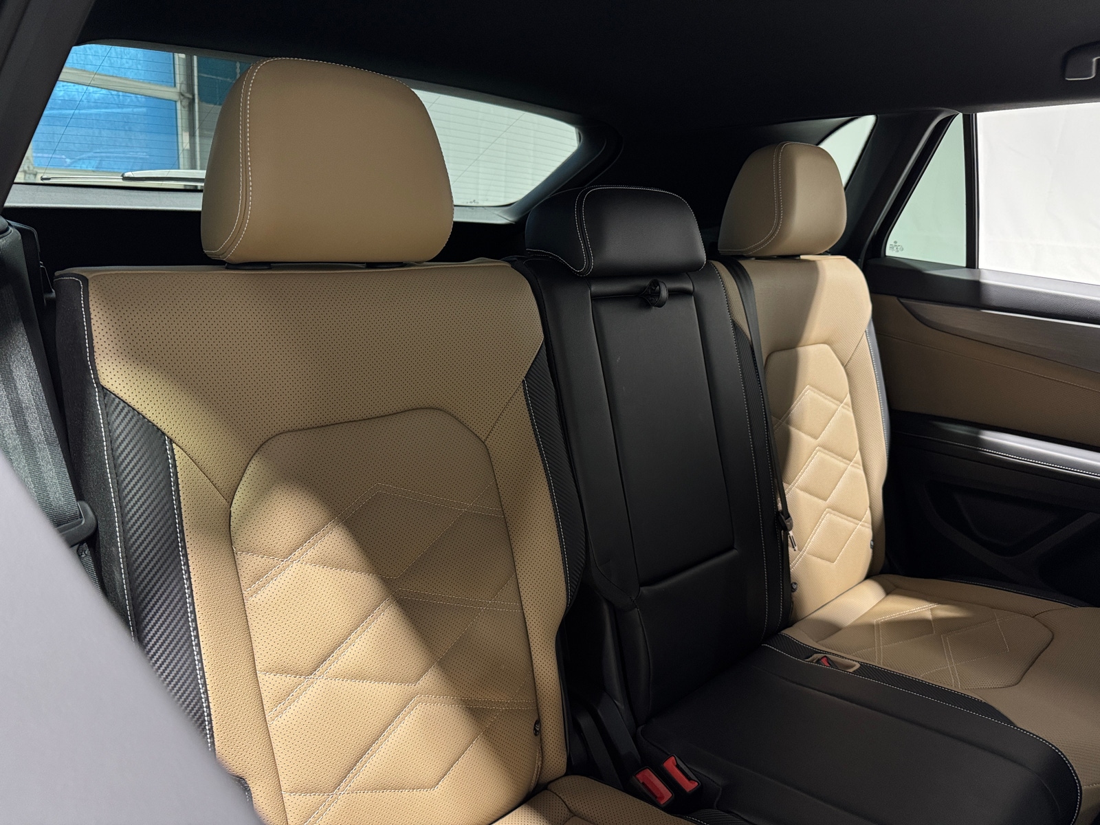 Thumbnail: 2024 Volkswagen Atlas - 5