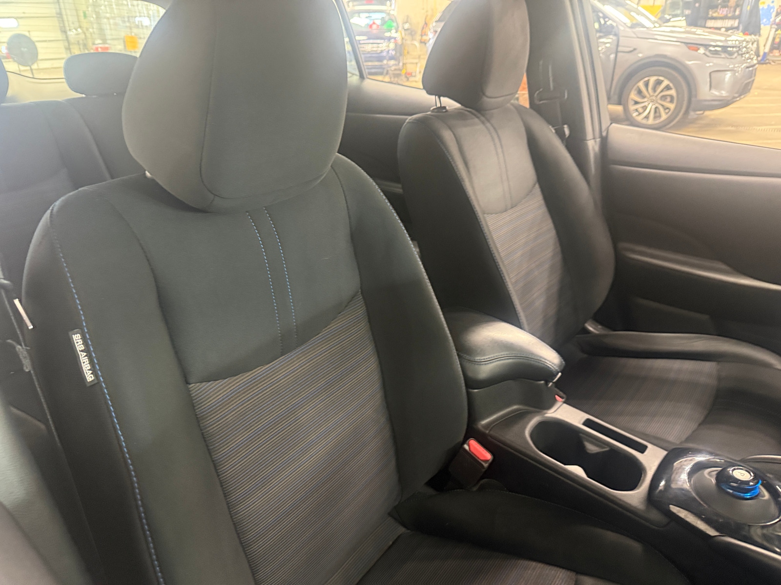 Thumbnail: 2020 Nissan Leaf - 2