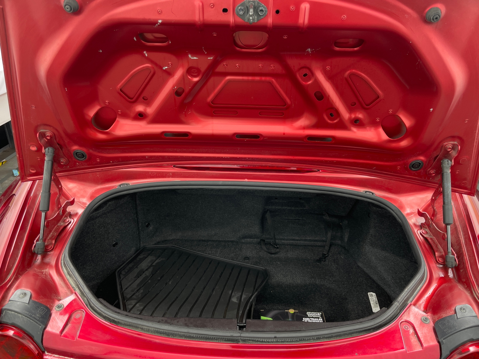 Thumbnail: 2020 Mazda MX-5 Miata - 6