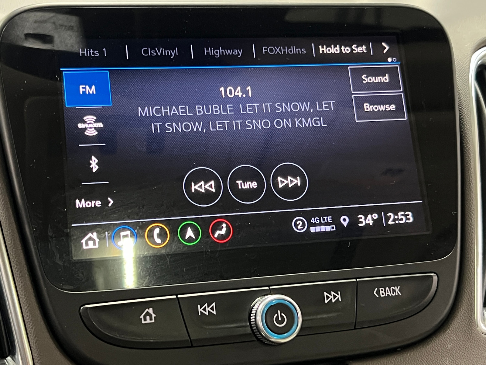 Thumbnail: 2022 Chevrolet Malibu - 3