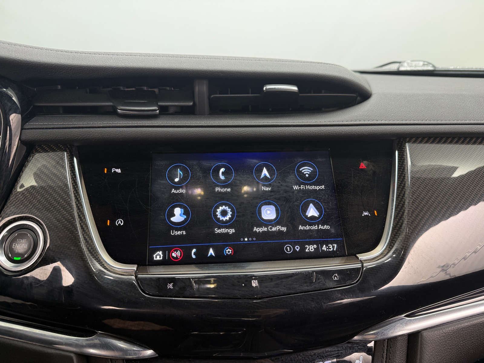 Thumbnail: 2021 Cadillac XT6 - 3